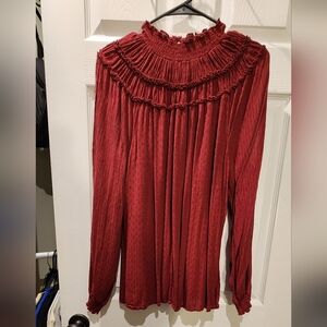 Business Casual - cut out sleeve blouse